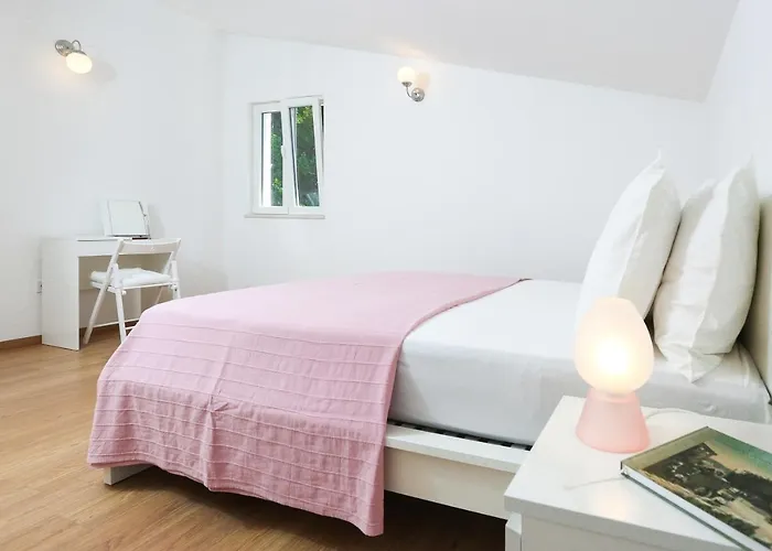 Apartment Dee Dee